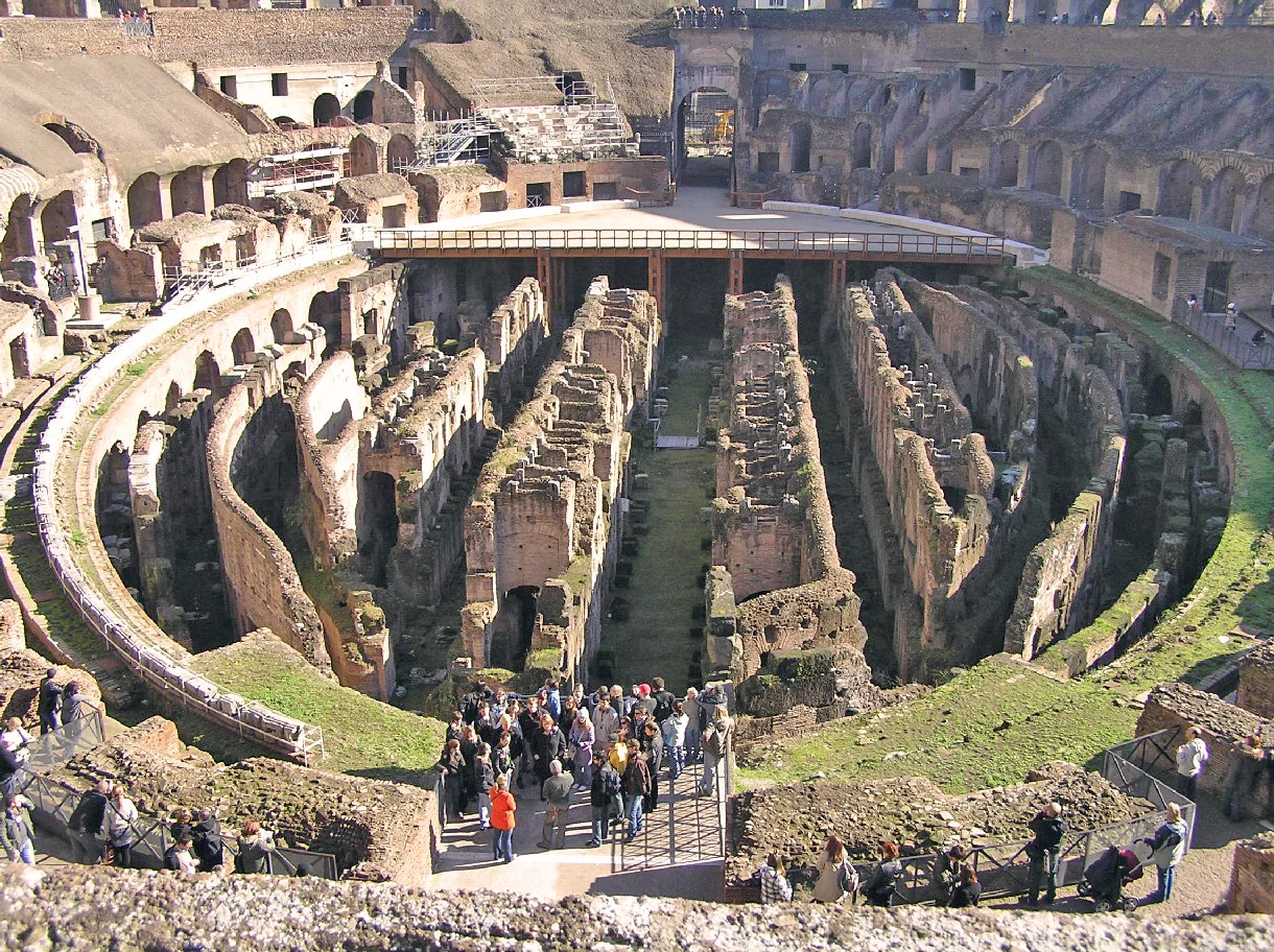 Fachada exterior Coliseo romano Fachada exterior Coliseo romano