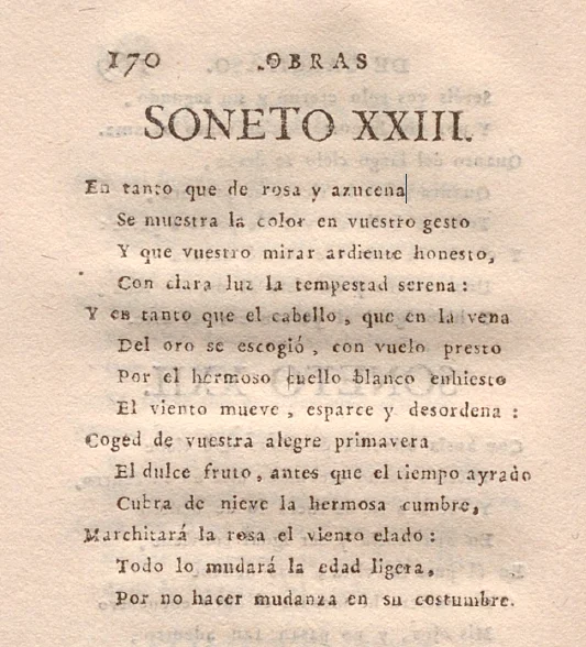 Libro antiguo abierto en pagina de poesia barroca Libro antiguo abierto en página de poesía barroca
