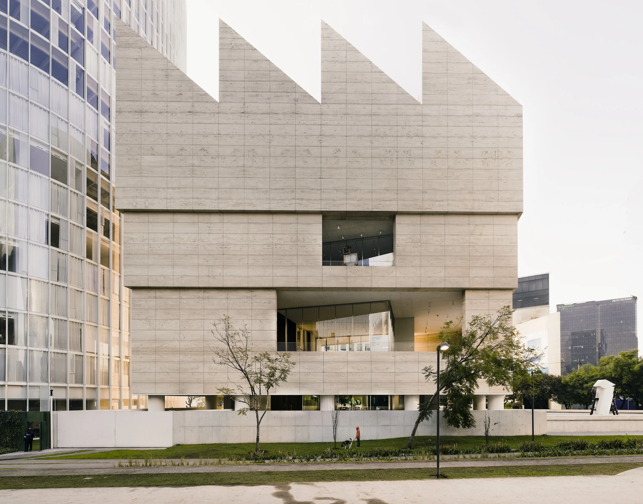 Museo Jumex en Ciudad de Mexico arquitectura minimalista Museo Jumex en Ciudad de México, arquitectura minimalista